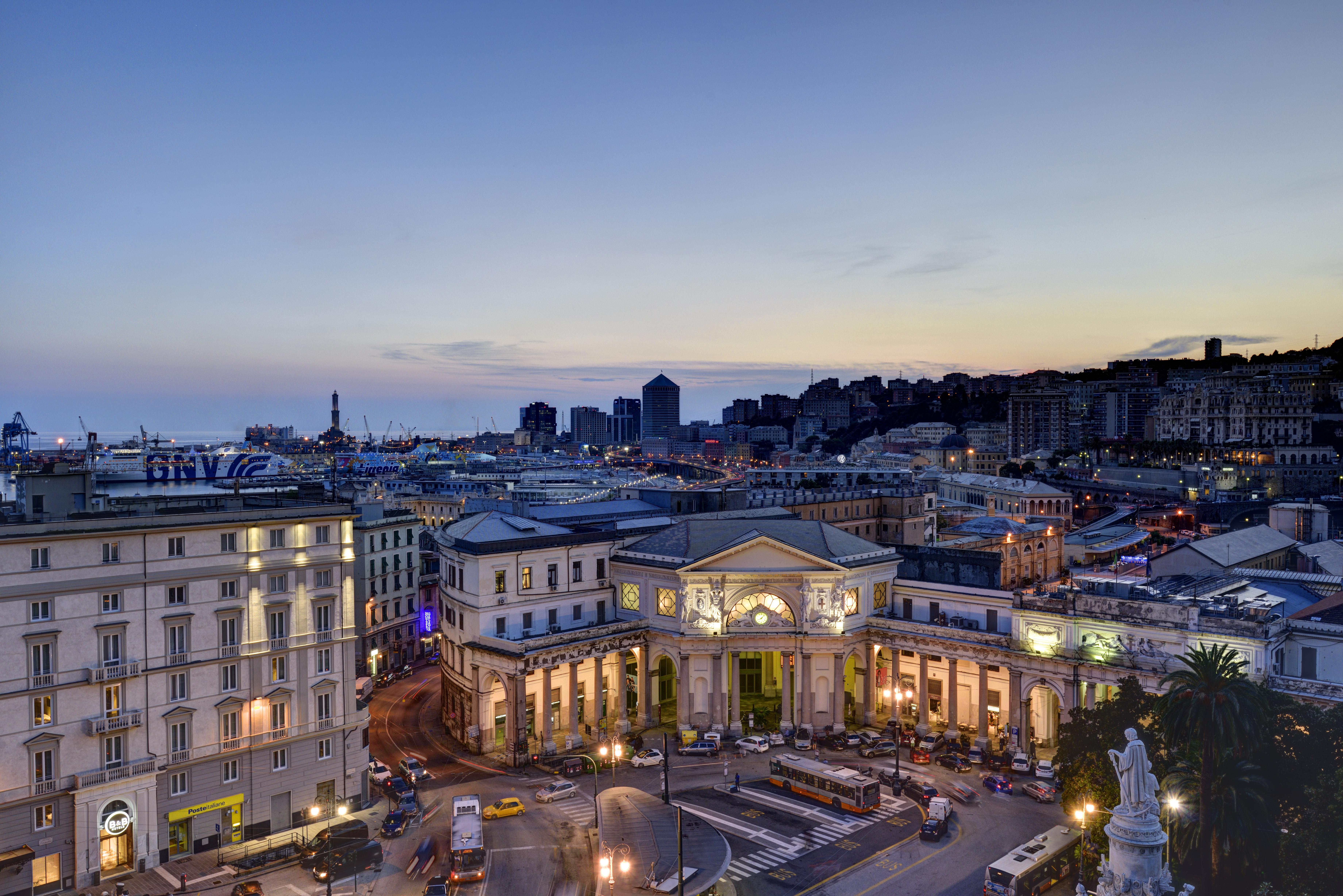 Hotel Continental Genova Экстерьер фото
