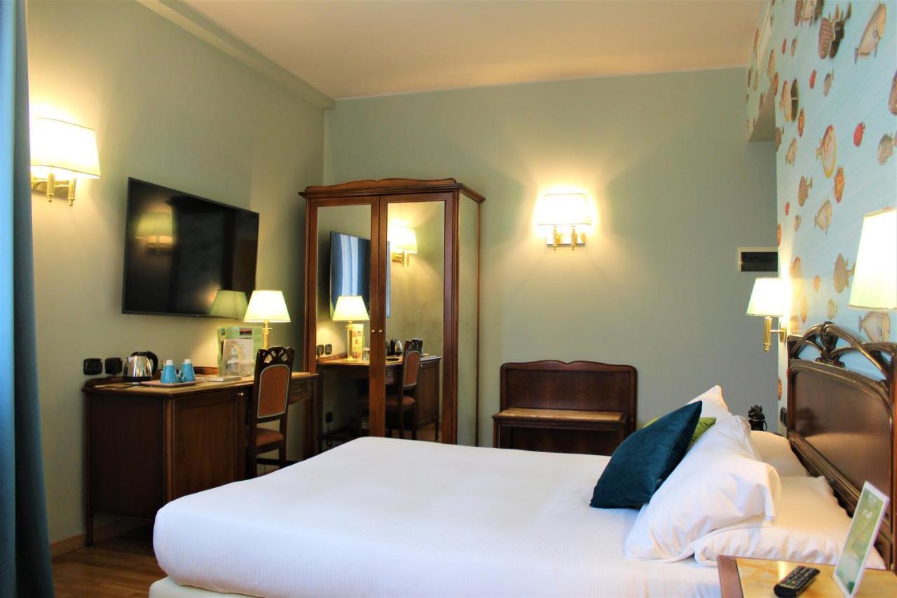 Hotel Continental Genova Экстерьер фото