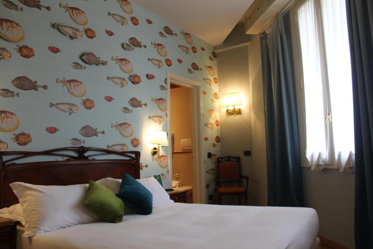 Hotel Continental Genova Экстерьер фото